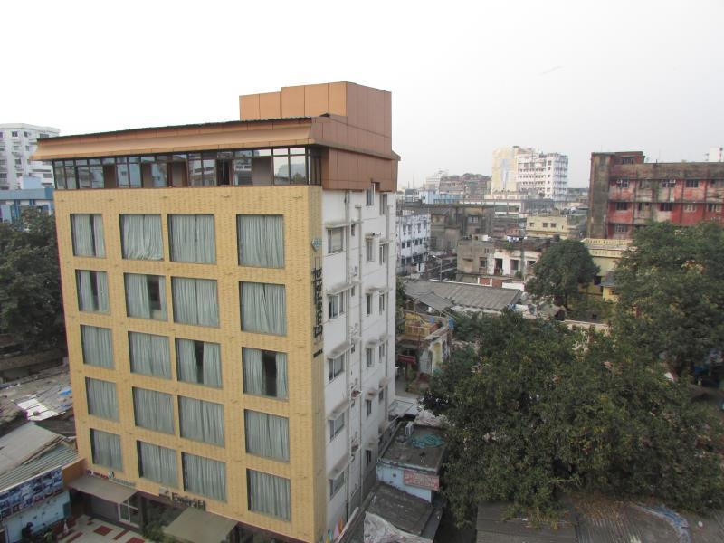 Hotel Emerald Calcutta  Esterno foto